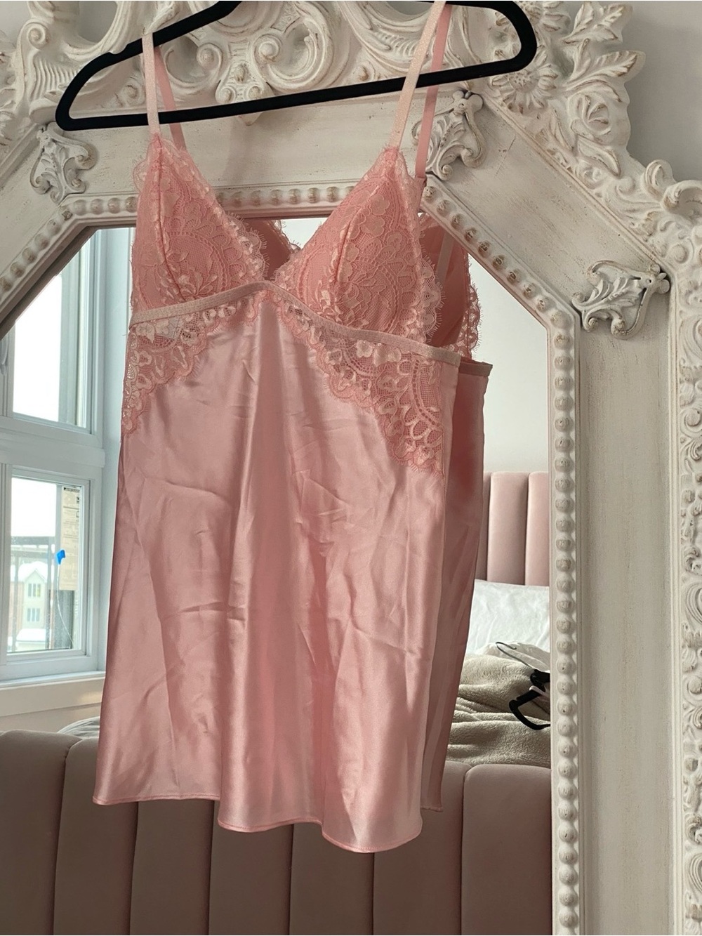 La Senza Pink Satin Slip & Lace Garter Belt - Picture 14 of 16